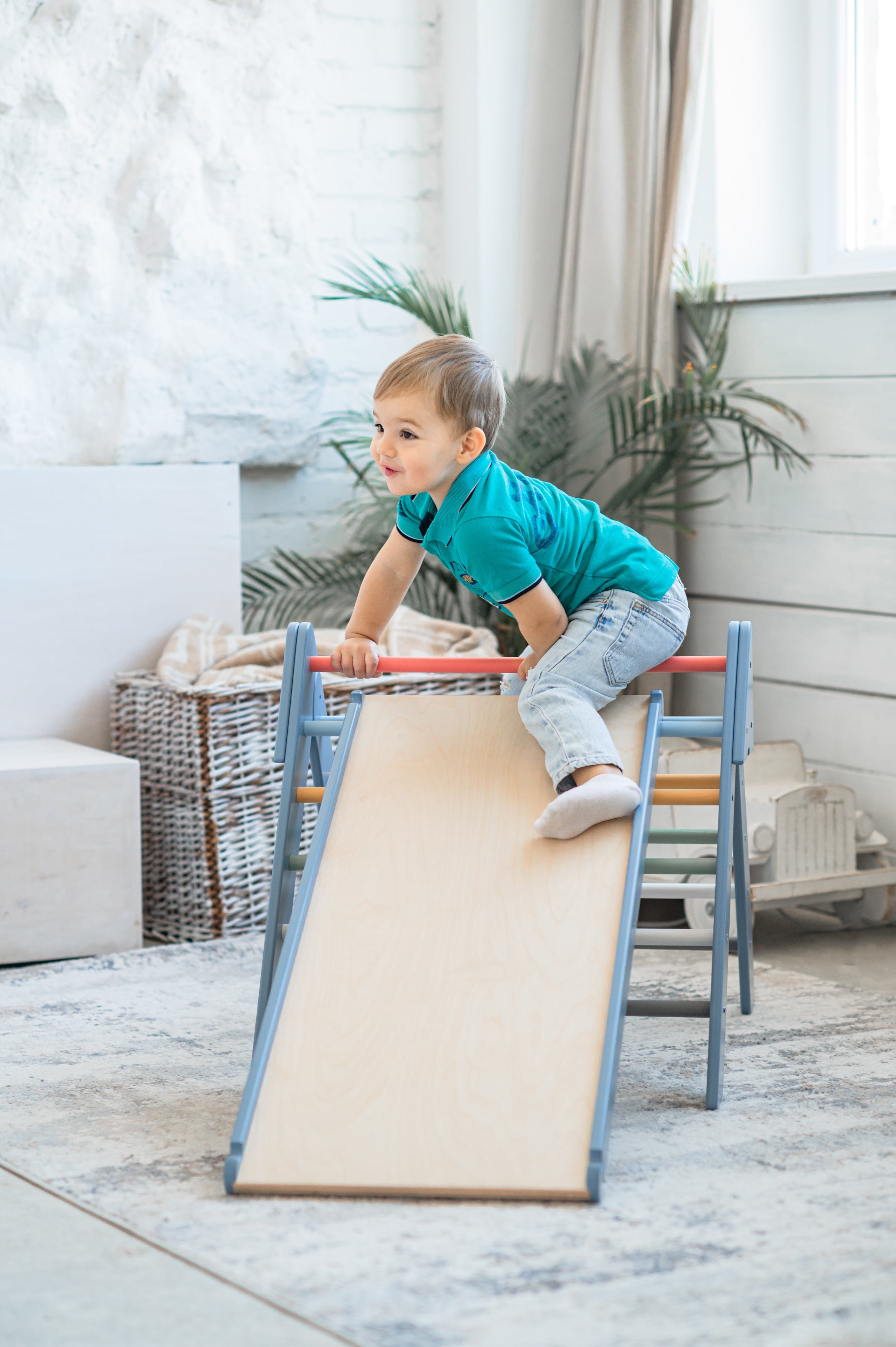 Pikler-Dreieck: Entwicklungs- und Bewegungskomplex für Kinder- HolzRepublik