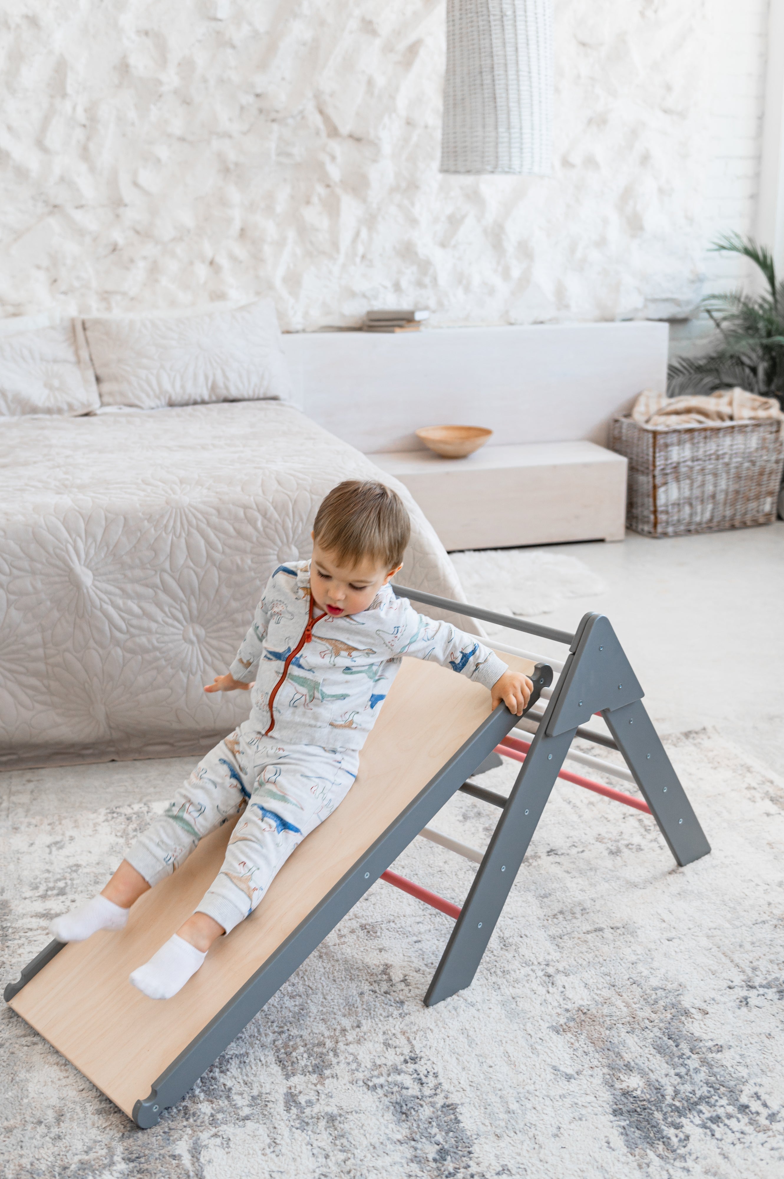 Pikler-Dreieck: Entwicklungs- und Bewegungskomplex für Kinder- HolzRepublik