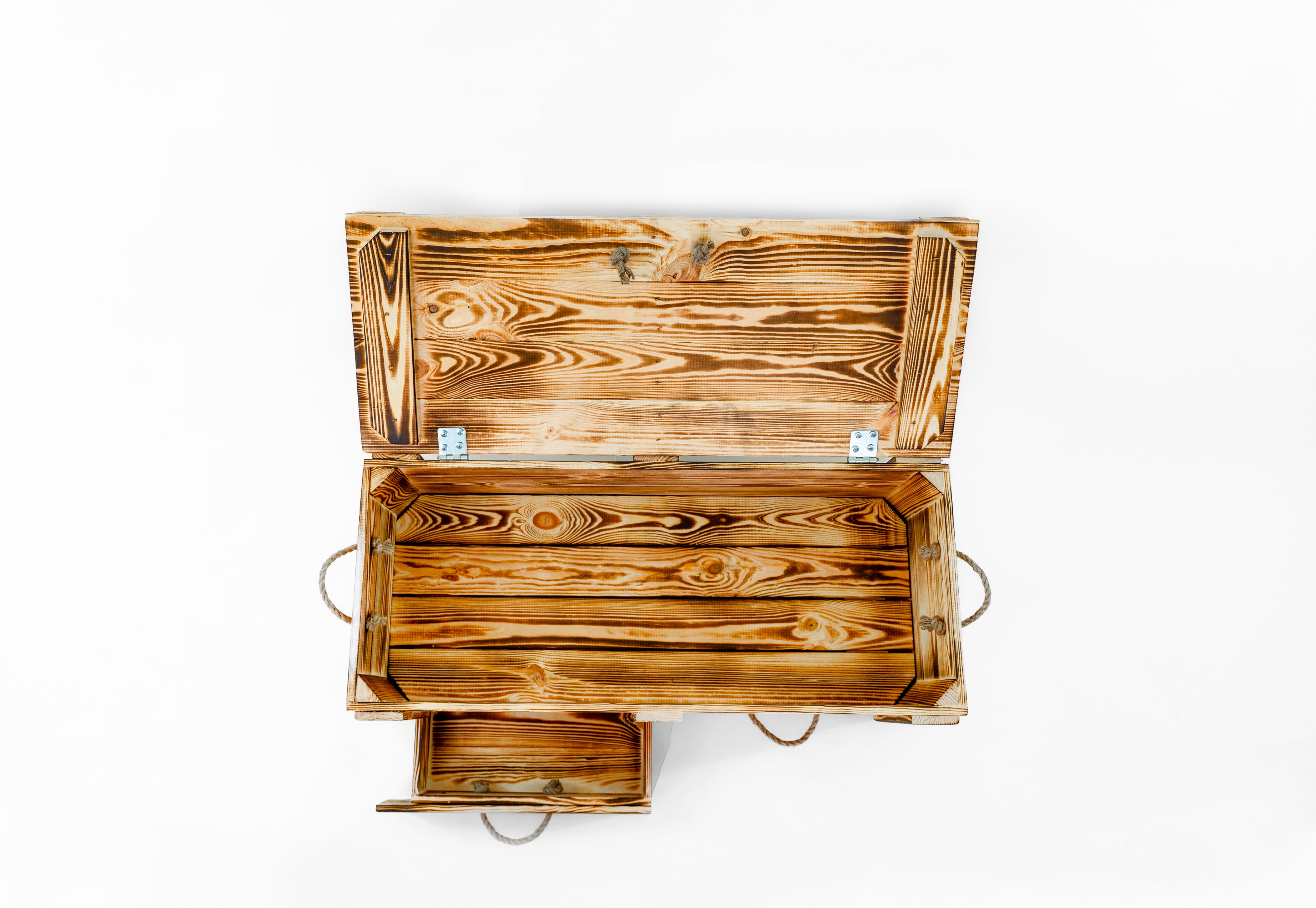Holztruhe / Weihnachtstruhe Geflammt 100x46x40 cm mit Tablett und Holzweihnachtsbaum- HolzRepublik