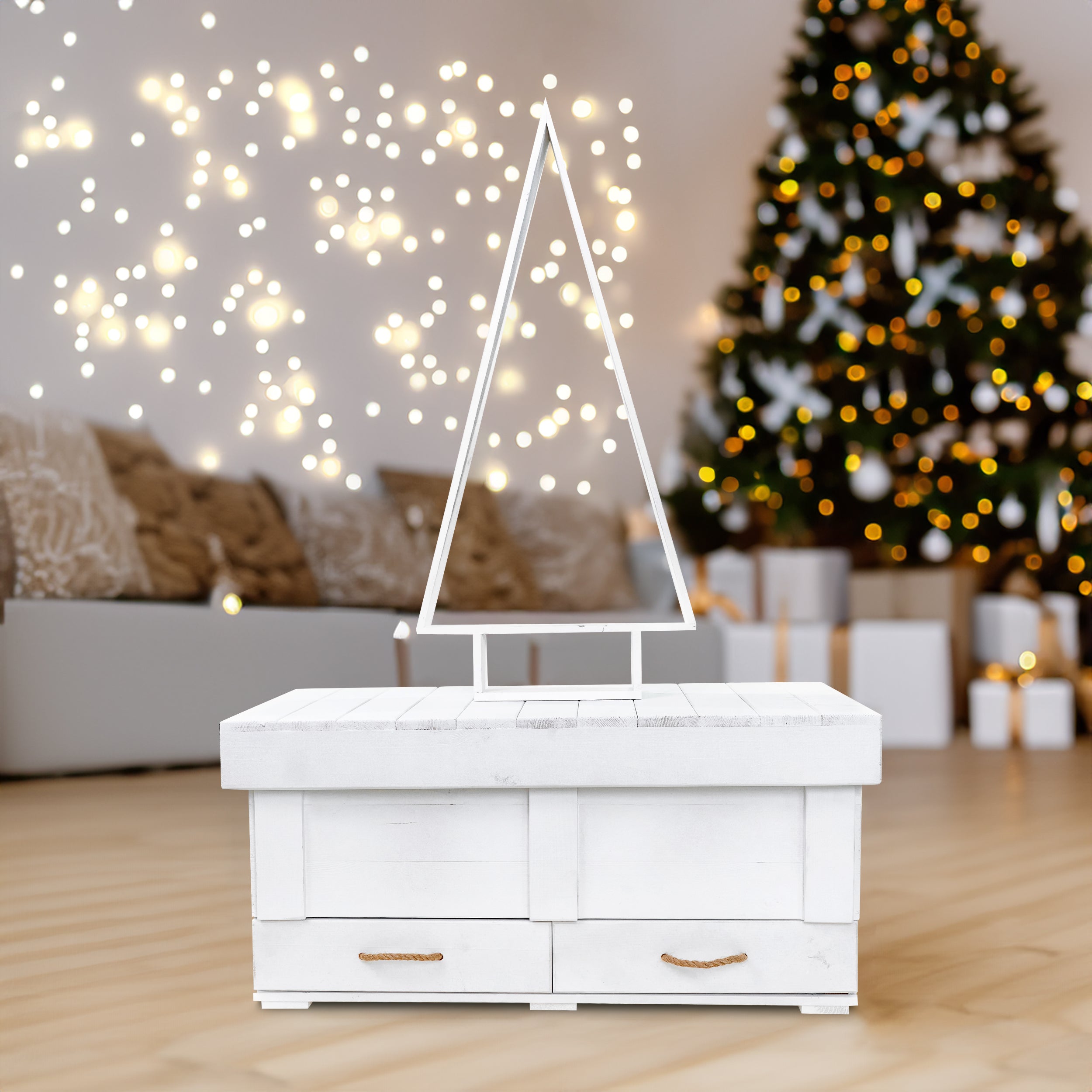 Holztruhe / Weihnachtstruhe Weiß 85x37,5x40 cm mit Tablett und Holzweihnachtsbaum- HolzRepublik