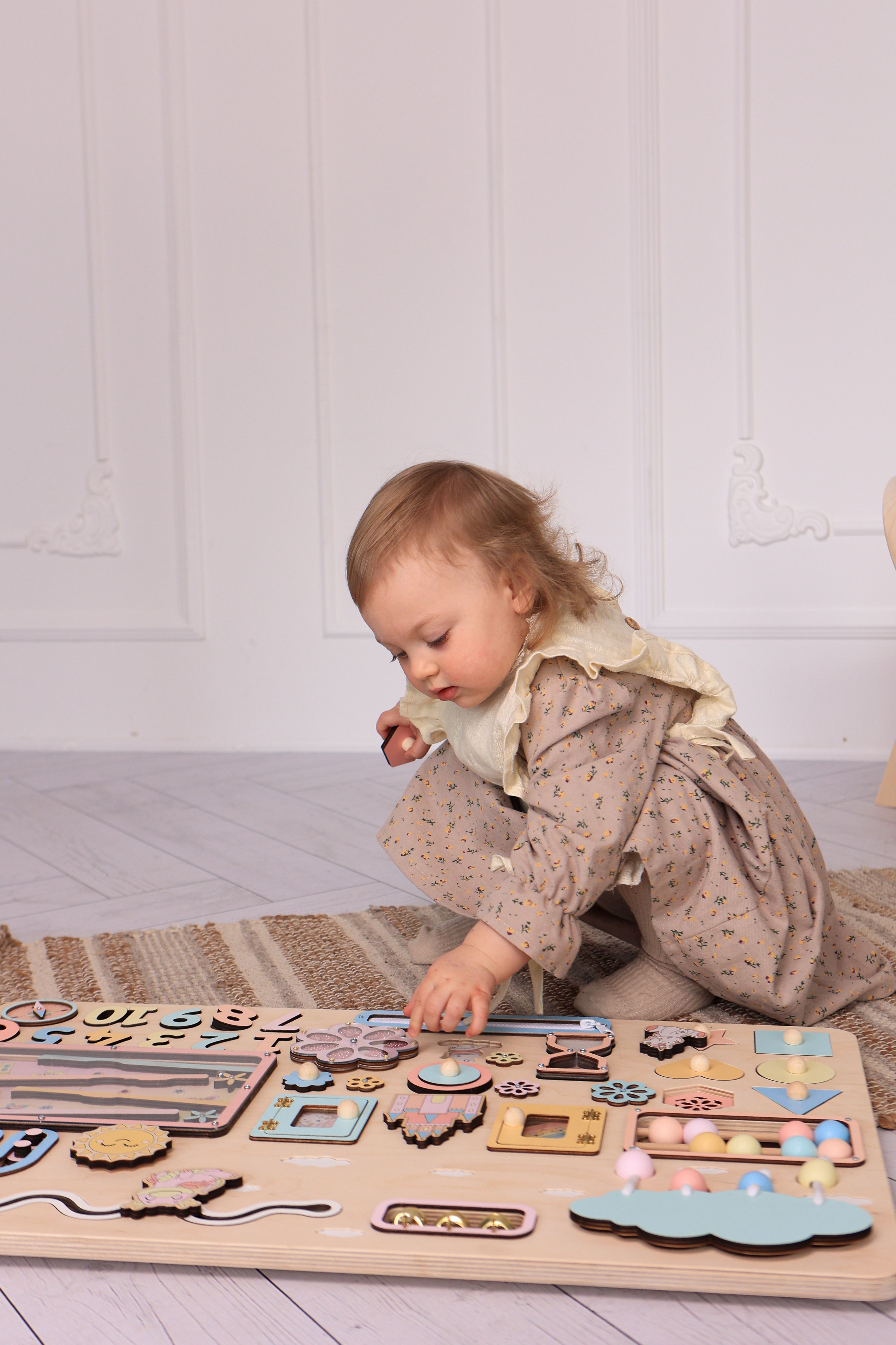 Busy Board: Das ideale Geschenk für kreative Entdecker- HolzRepublik