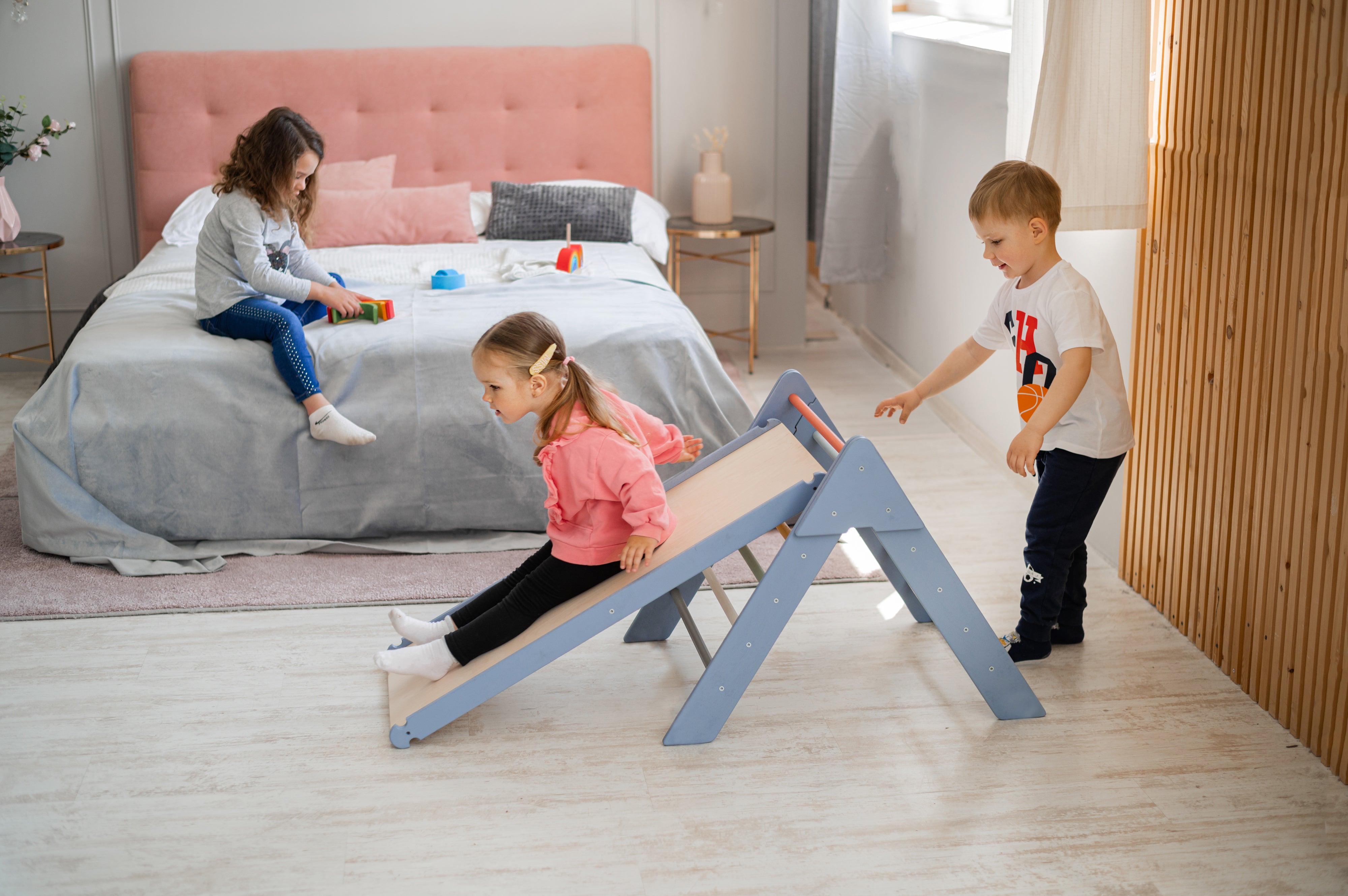 Pikler-Dreieck: Entwicklungs- und Bewegungskomplex für Kinder- HolzRepublik