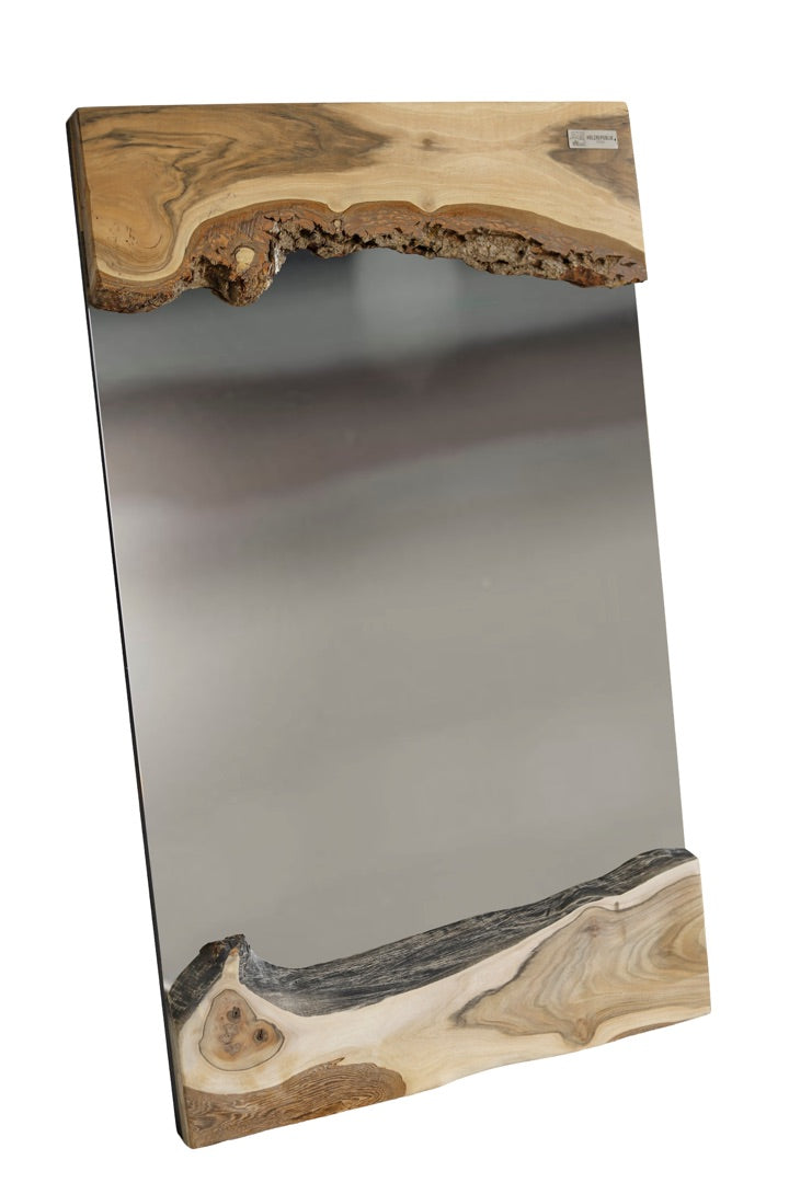 Wandspiegel 102x60x6 cm mit Rahmen aus Walnussholz-Lebendkante / Baumkante / Unikat- HolzRepublik