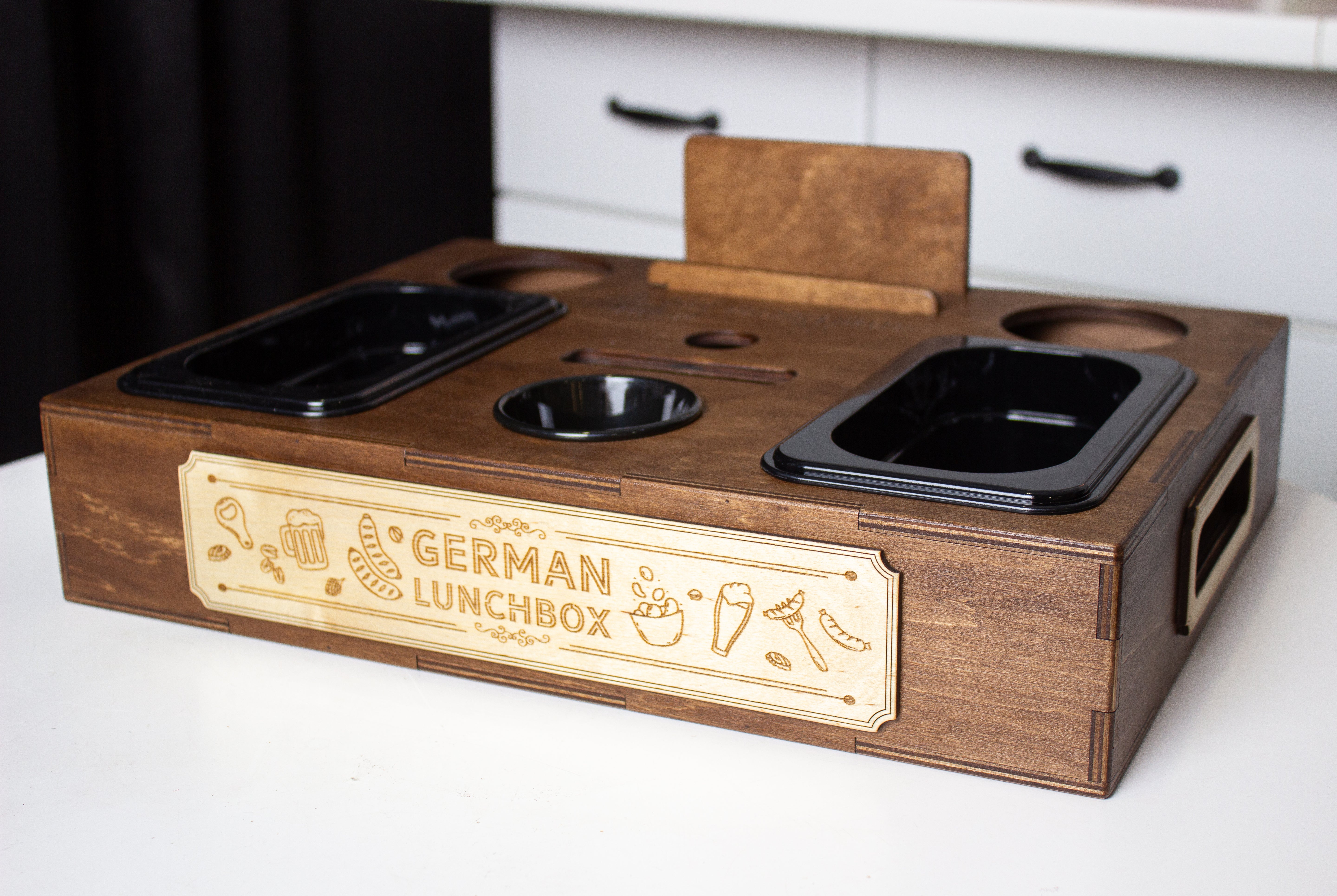 Bier-Organizer „German Lunchbox”- HolzRepublik