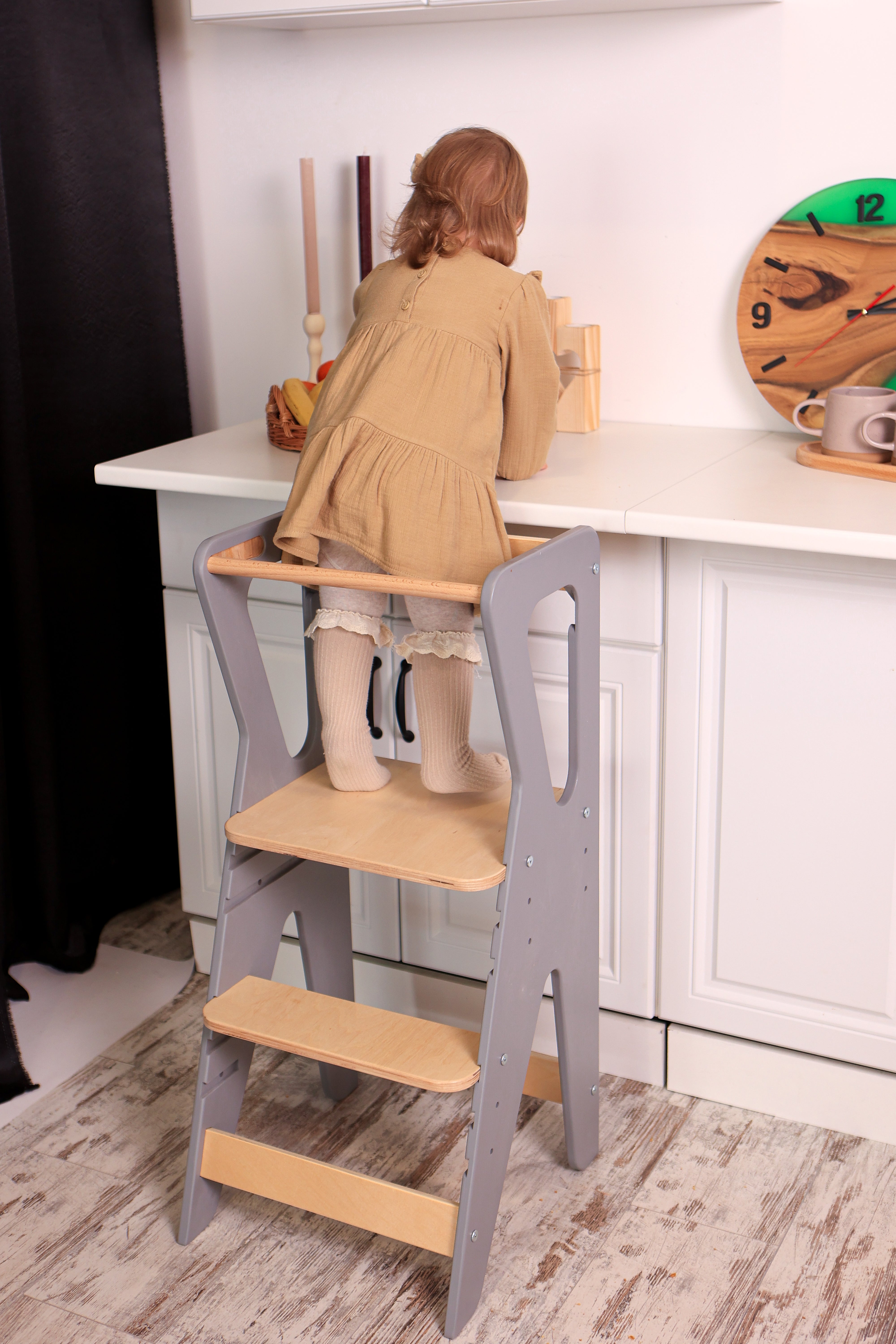 Montessori Lernturm: Der kleine Helfer für Ihr Kind- HolzRepublik