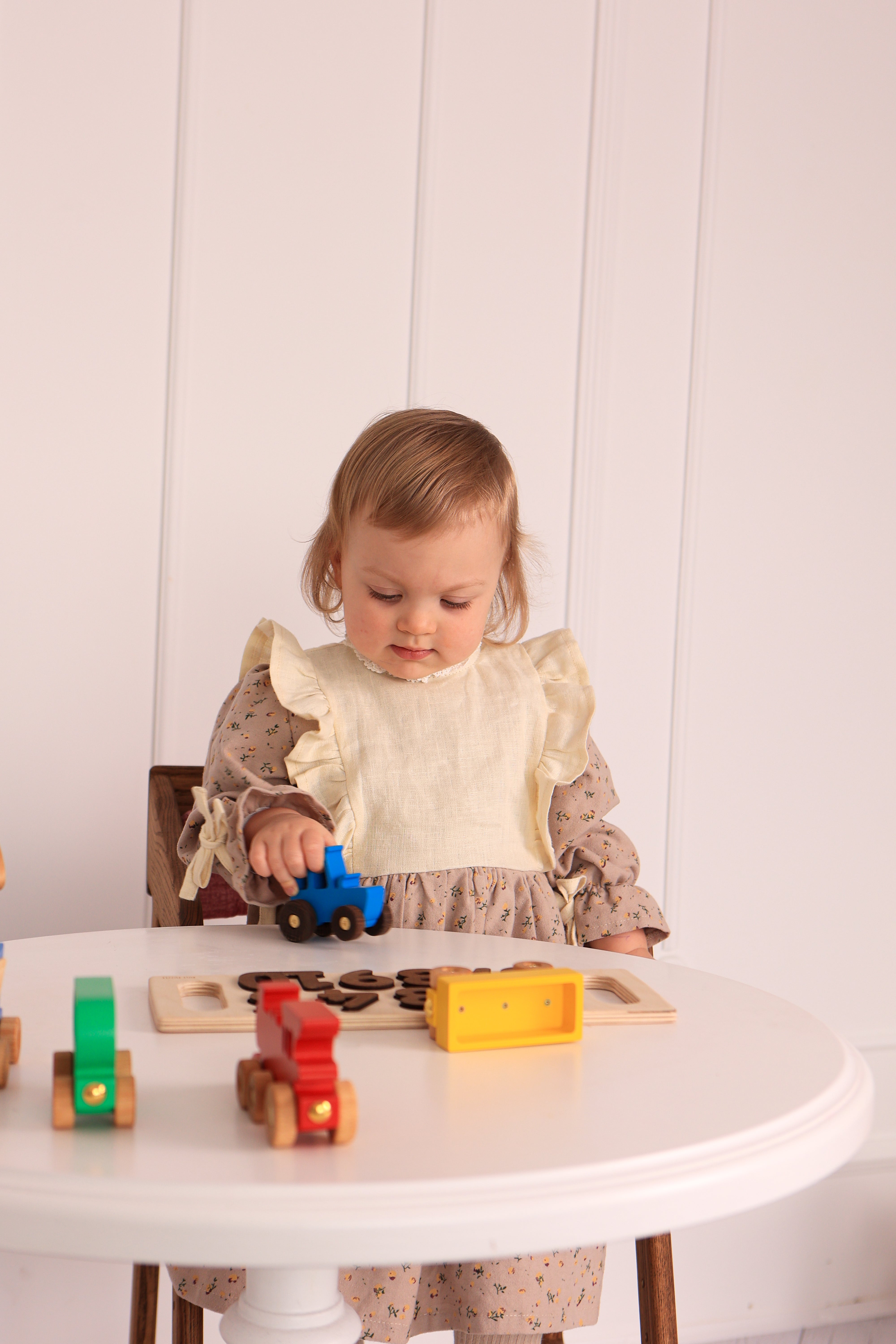 Holztraktor: Bauernhofabenteuer im Kinderzimmer- HolzRepublik