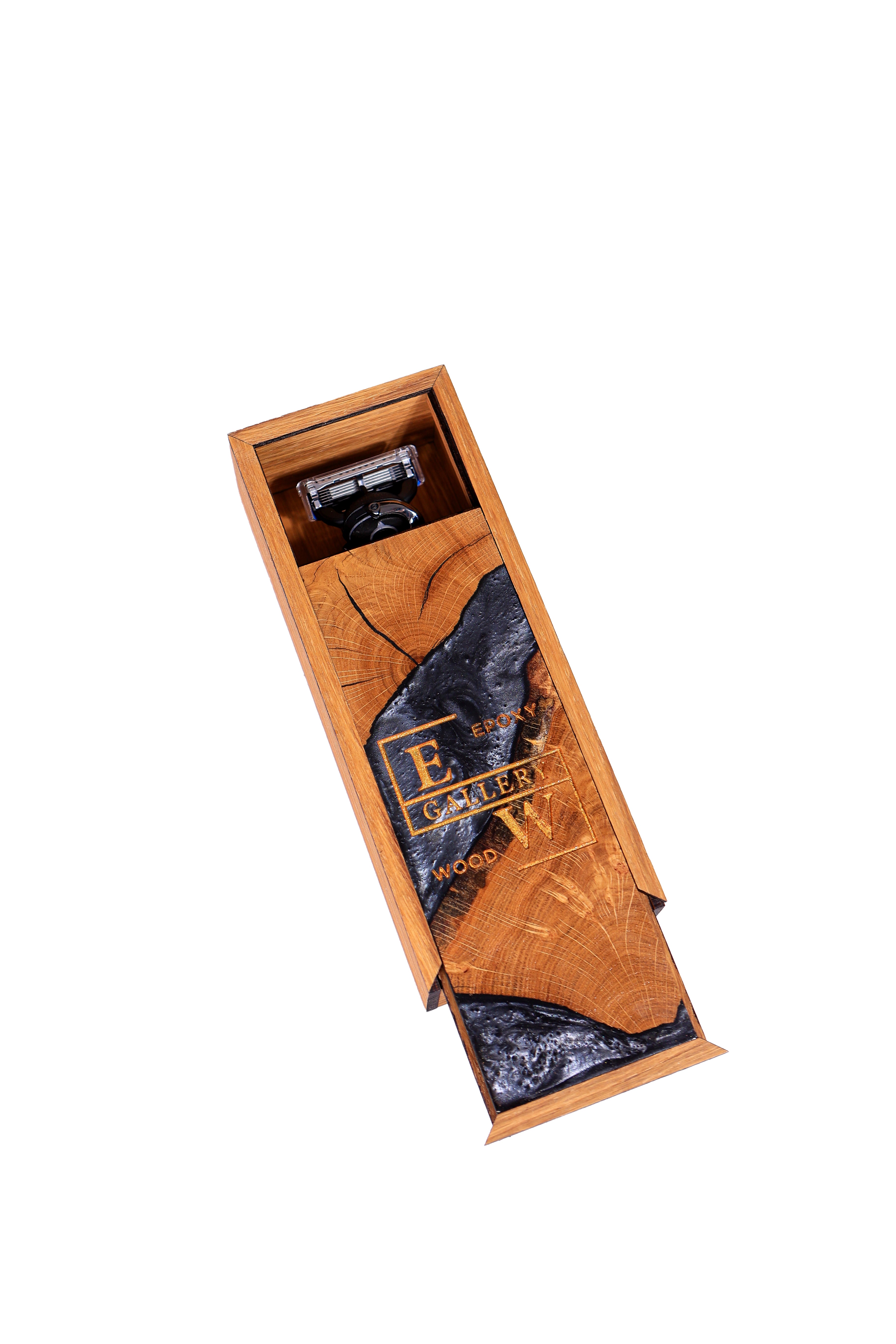 Eleganter Rasierer mit Holzgriff, Ständer und Geschenkbox- HolzRepublik