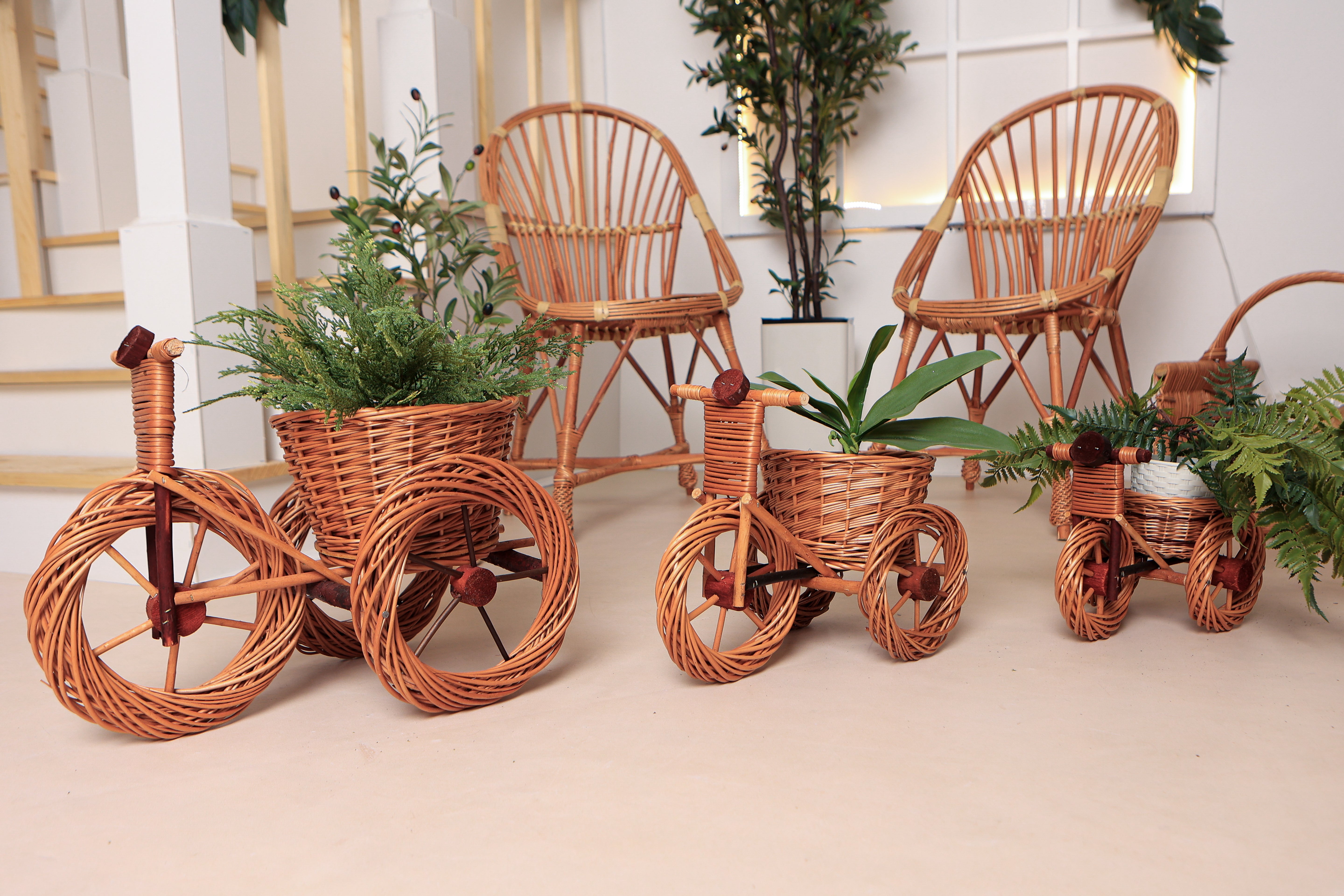 Rattan-Blumentopf in Fahrradform- HolzRepublik