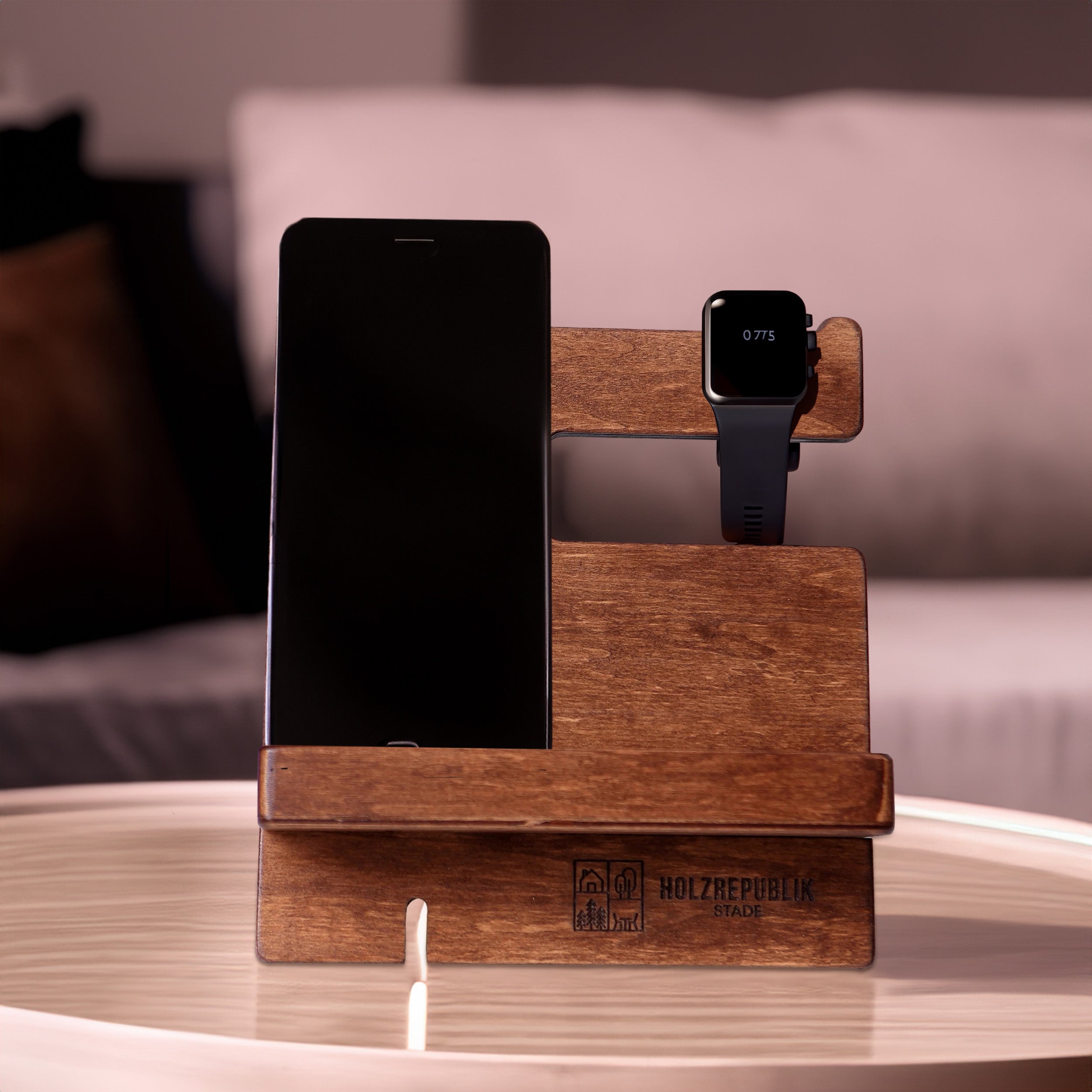 Holz-Dockingstation- HolzRepublik