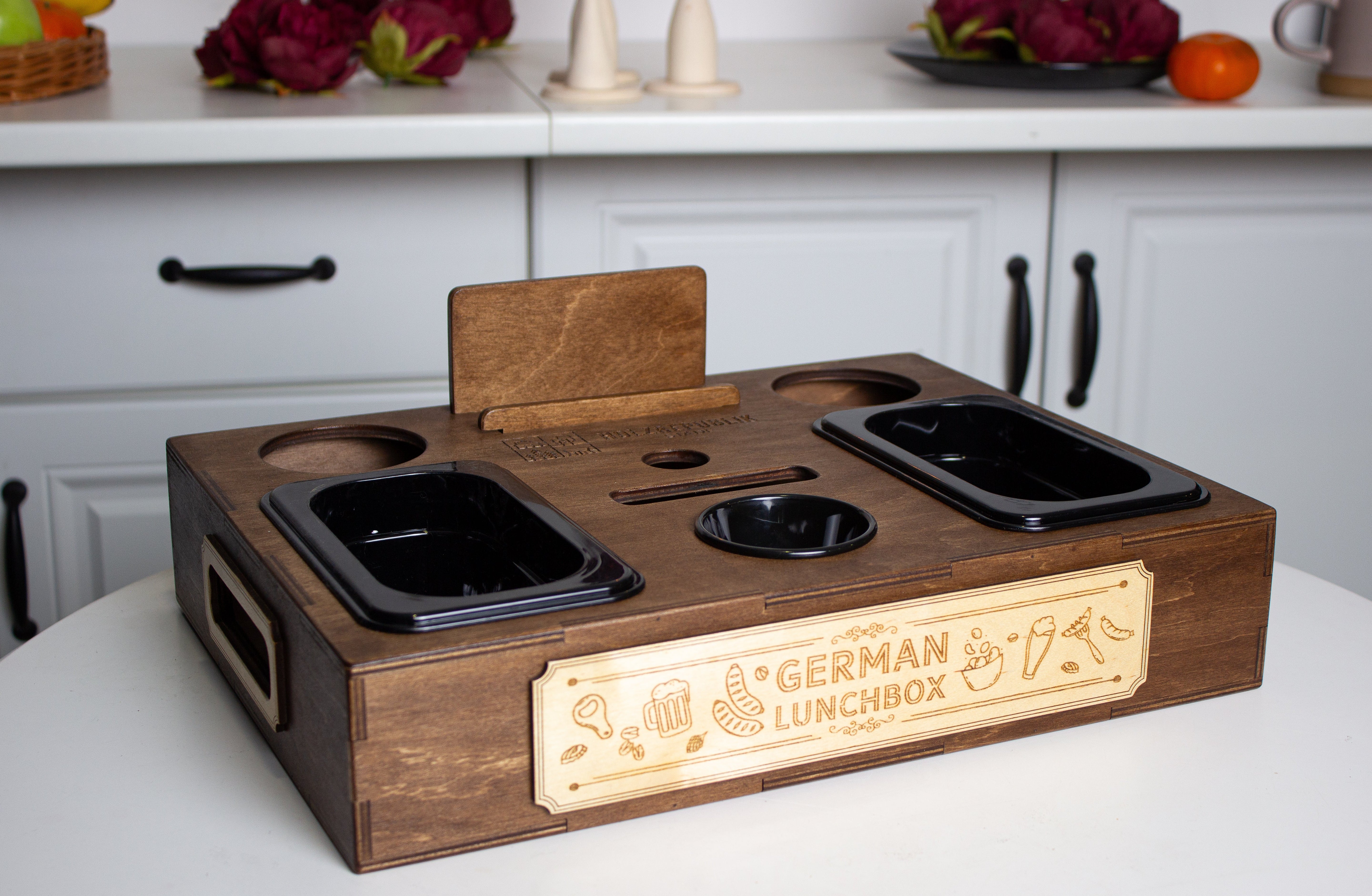 Bier-Organizer „German Lunchbox”- HolzRepublik