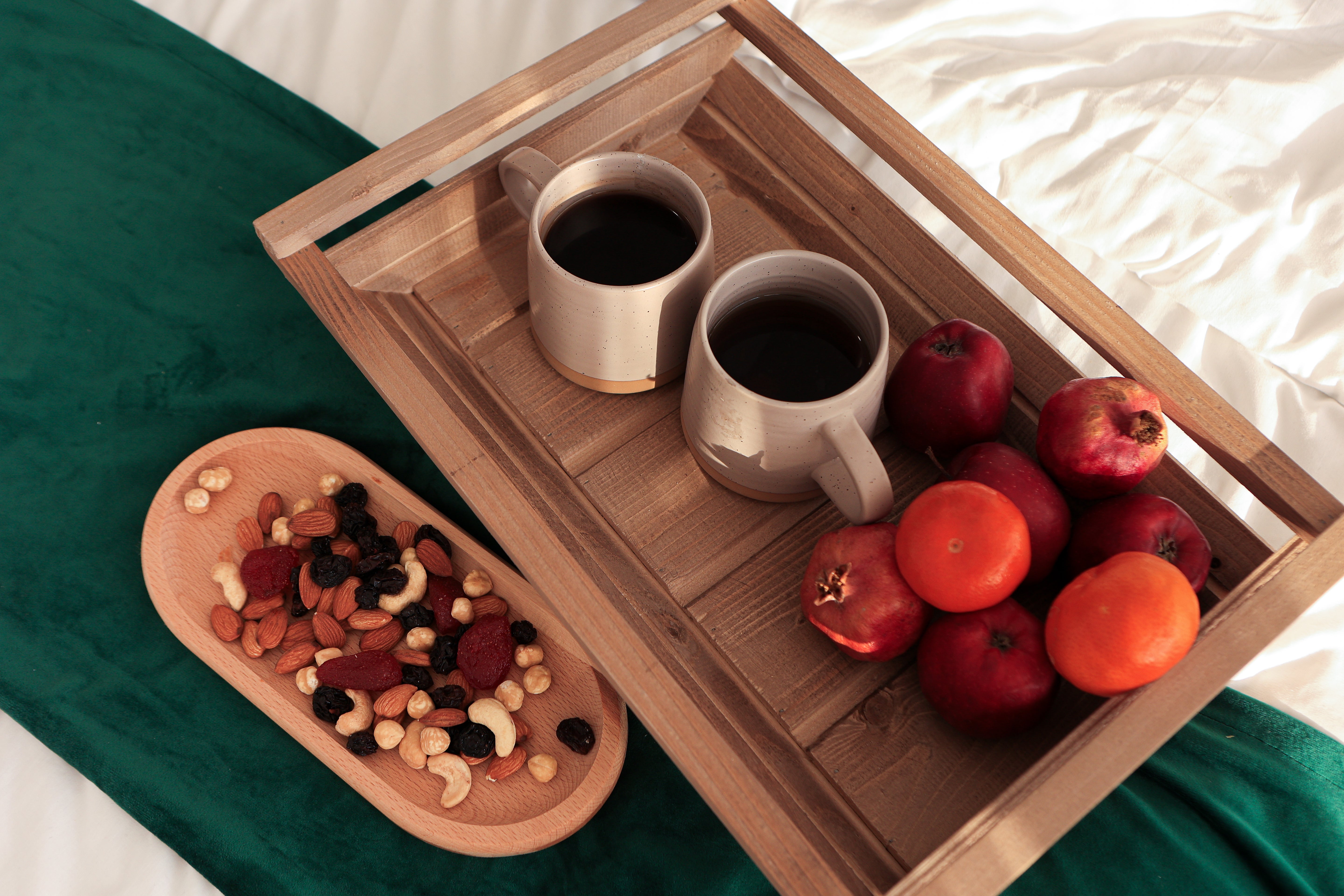 Tiefes braunes Betttablett- HolzRepublik