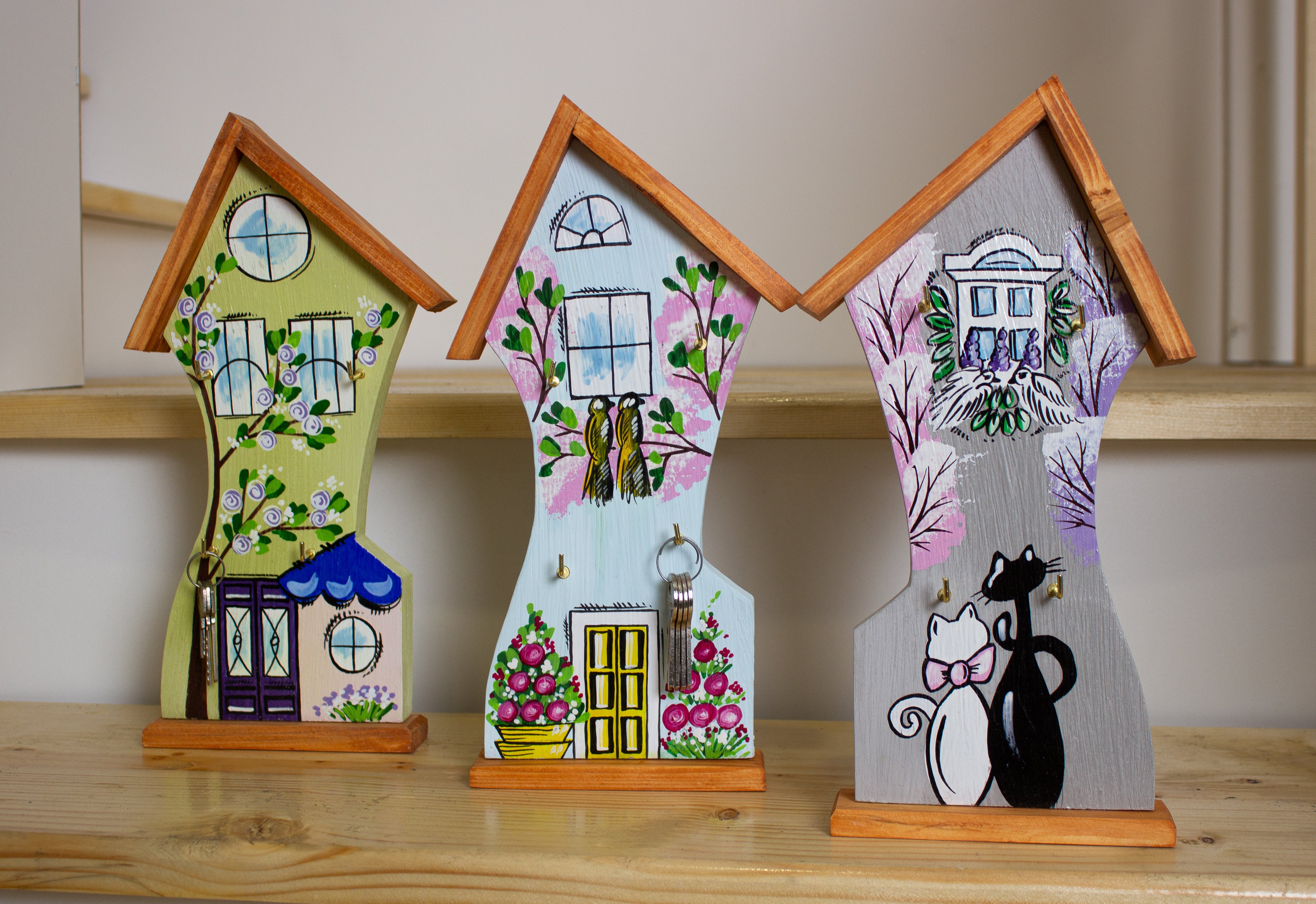 Holz-Wand-Schlüsselhalter in Hausform- HolzRepublik