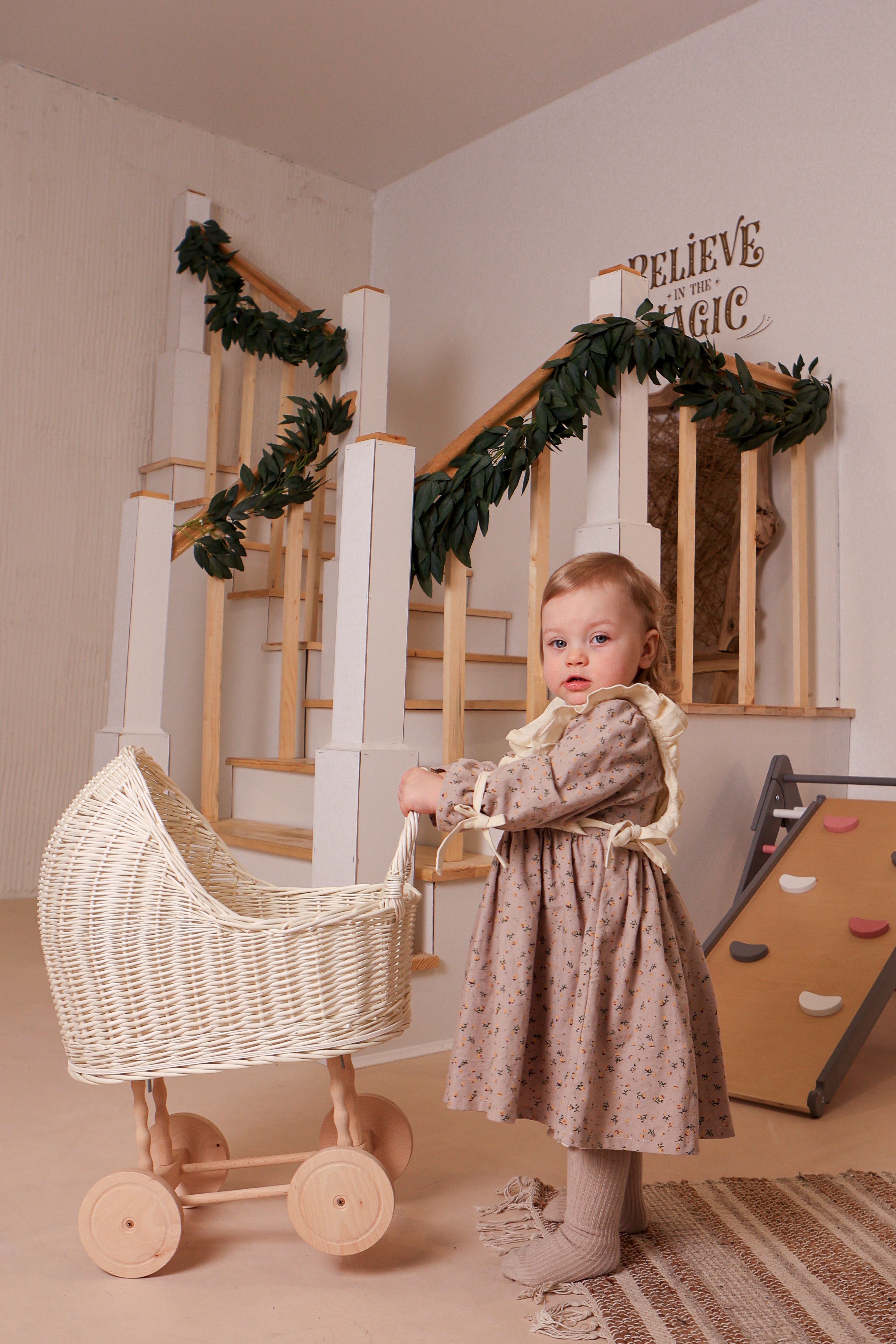    Wicker Puppenwagen - Ein Erbstück für die Spielzeit- HolzRepublik