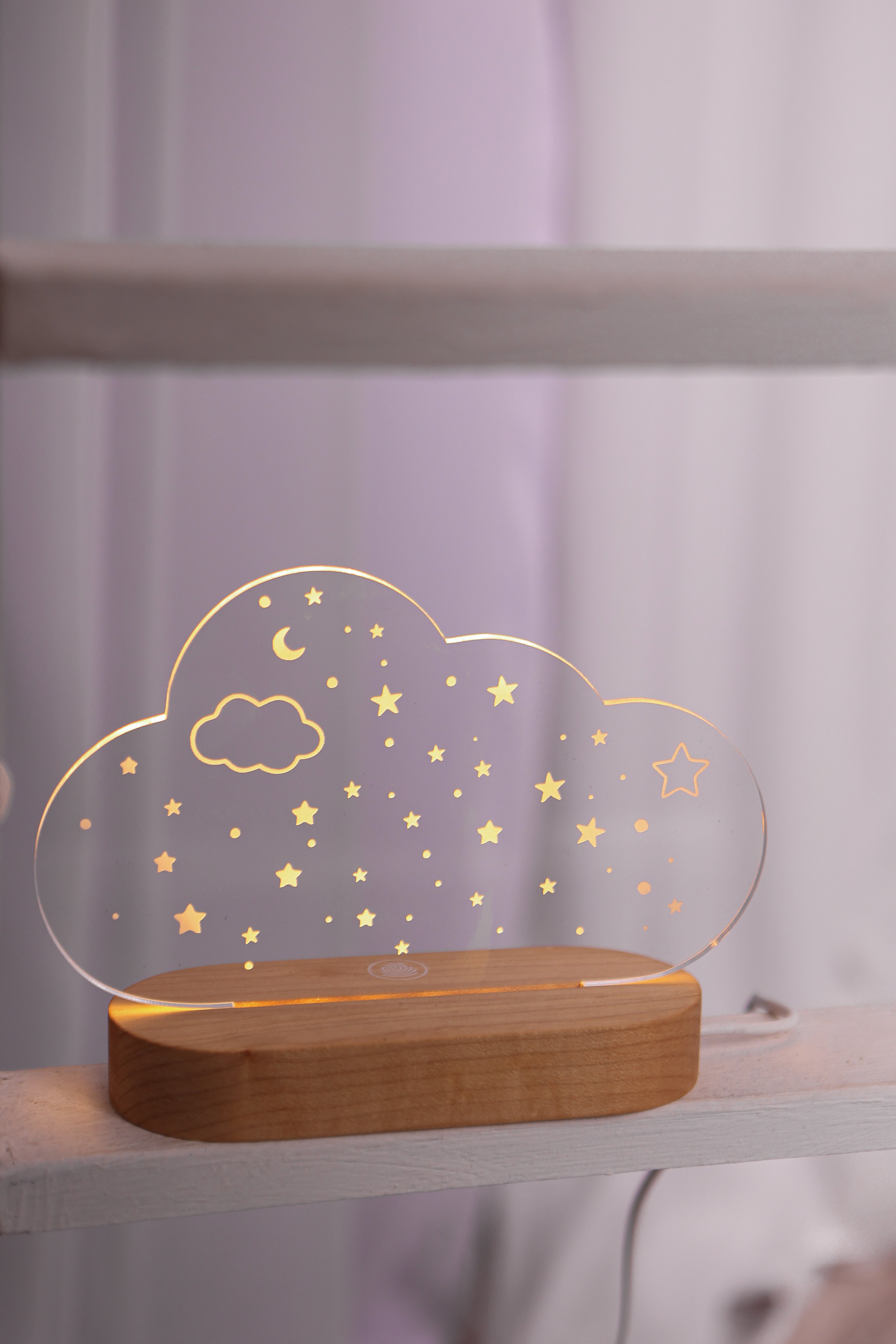    Zauberhaftes  Nachtlicht: Der Stern im Kinderzimmer- HolzRepublik